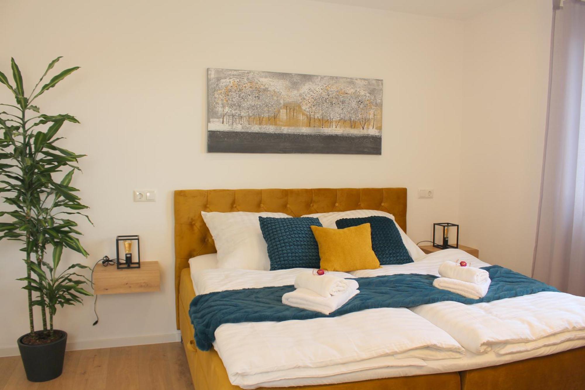 Ada4, Apartment Mit Kueche, Badewanne, Balkon, Terrasse, Parkplatz Am Haus, Ruhig Gelegen Kulmbach Zewnętrze zdjęcie