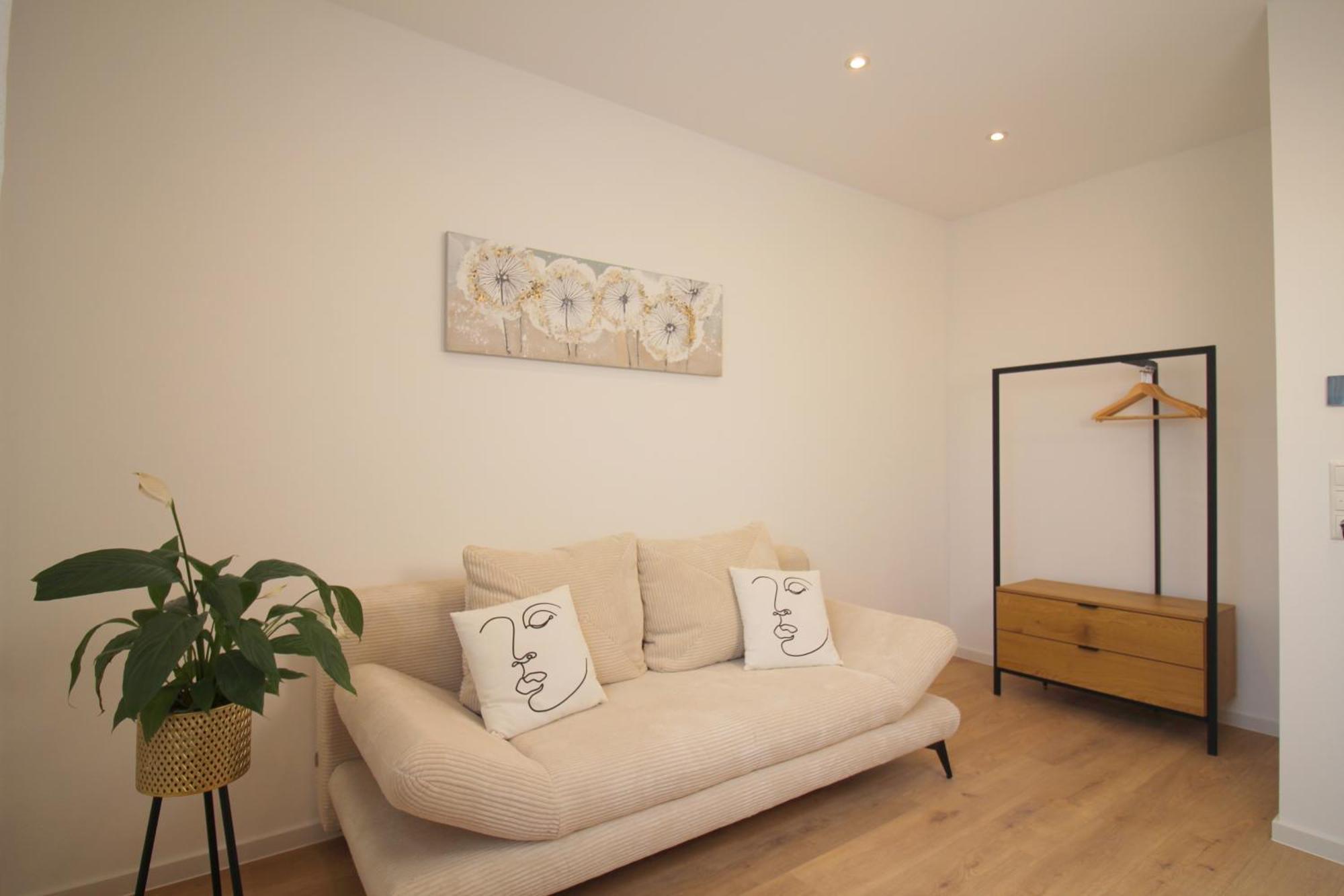 Ada4, Apartment Mit Kueche, Badewanne, Balkon, Terrasse, Parkplatz Am Haus, Ruhig Gelegen Kulmbach Zewnętrze zdjęcie