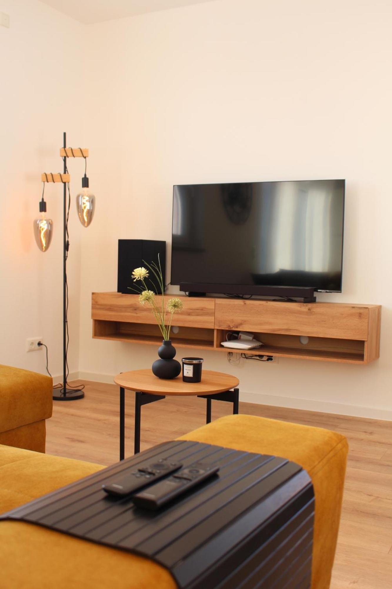 Ada4, Apartment Mit Kueche, Badewanne, Balkon, Terrasse, Parkplatz Am Haus, Ruhig Gelegen Kulmbach Zewnętrze zdjęcie